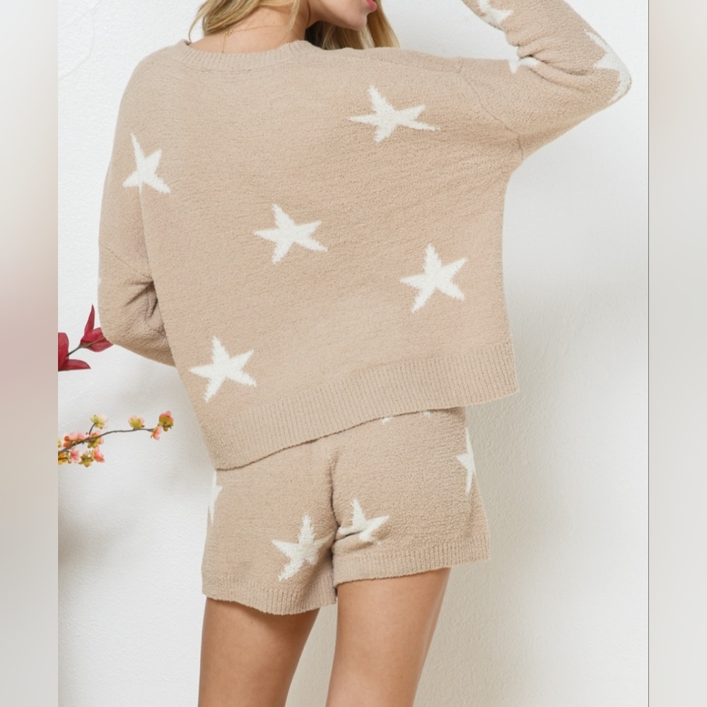 #159 Fabulous Soft Long Sleeve Star Print Top&Short 2pc Set - Picture 3 of 12
